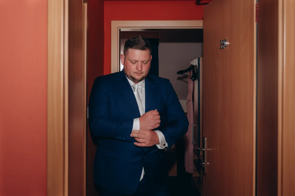 přípravy ženicha svatba