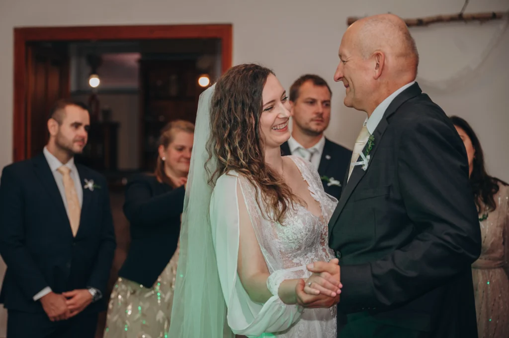 svatebni fotografka dobříš